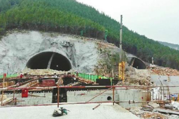 隧道樁基低應變檢測（聲測管）